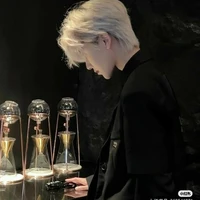 Lục Hà Bảo Hưng