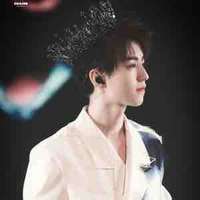 Vương Tuấn Khải