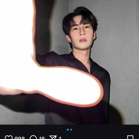 Kit /Ku Deachit Daosaengpetch