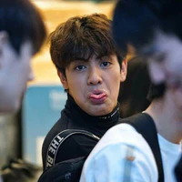 tgia bị khùn=))