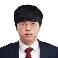 Seong woong - giáo viên chủ nhiệm.
