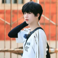 Zhang HanRui - R