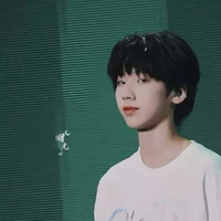Nie WeiChen - hắn