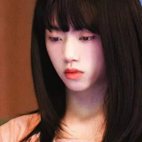 Trương Hàm Thụy_ y_