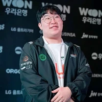 Yoo Hwanjoong