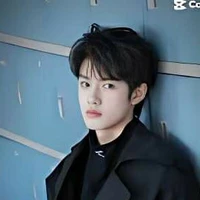 Trương Cực - hắn