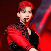 Huỳnh Hoàng Hùng ( Hùng Huỳnh)