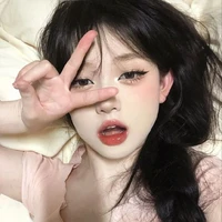 Hồng Nguyệt