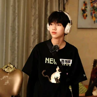 Nhiếp Vĩ Thần