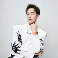 lou hoàng