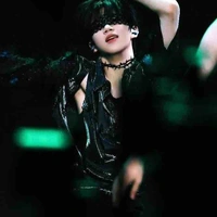 Trương Hàm Thụy 