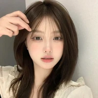 Doris ( Đinh Giai Tuệ )