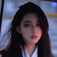 Lệ Li Huyên ( cô )