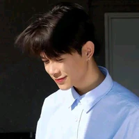 anh tú < atus >
