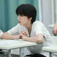 Nhiếp Vĩ Thần (t)