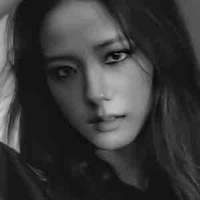 Kim Jisoo (chị)