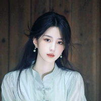 Thẩm Nhược Giai |@giai.giai