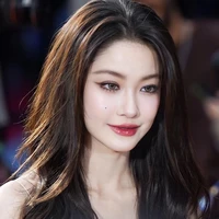 Tipnaree Weerawatnodom