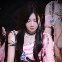 Hồ Hiểu Tuệ_Nàng