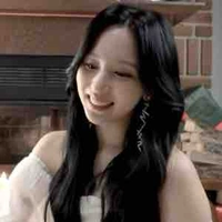 Myoui Mina