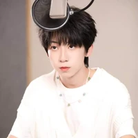 Dương bác văn /anh/