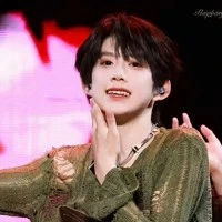Trần Dịch Hằng - hắn²