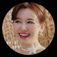 Hari ( mẹ Hiếu )