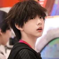 Trần Dịch Hằng/Jonathan