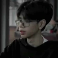 Tấn khoa [ kho ]