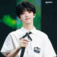 Trương Hàm Thụy