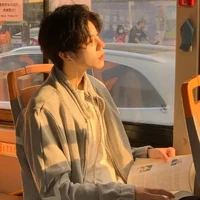 lệ quốc nhật