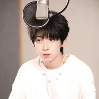 Dương Bác Văn/anh/