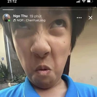 người ngoài lề chứng kiến tất cả