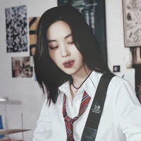 Shin Ryujin - Cô