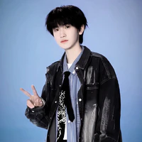 Tả Kỳ Hàm - H