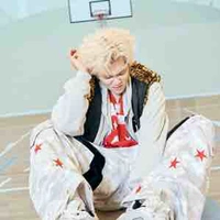 Hoàng Đức Duy ( Captain )