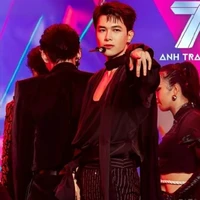 Bùi Anh Tú⋆Anh Tú Atus