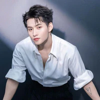 Huỳnh Hoàng Hùng-Hùng Huỳnh