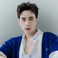 quang hùng