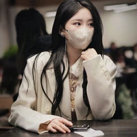 Zhou ShiYu//Nàng//