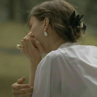 Isbel Deriln