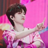 Hạ Tuấn Lâm - Cậu