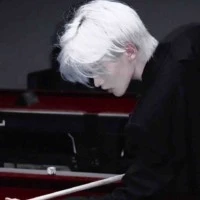 Triệu Quang Việt