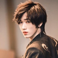 Tống Á Hiên