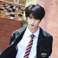 Trương Quế Nguyên _ Gwen