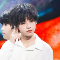 Dương Hàm Bác