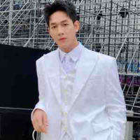 Nguyễn Trường Sinh ( ba lớn Captain)