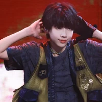 Nhiếp Vĩ Thần_hắn