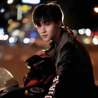 Hùng Huỳnh Gemini