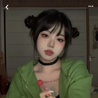 Hoàng Thùy Linh